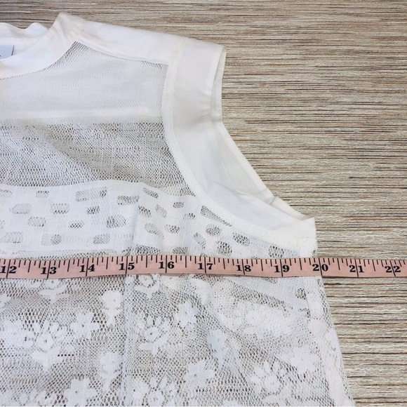 Cabi Prudence Ivory Lace Sleeveless Top - Picture 13 of 16